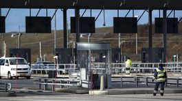 Švédsko kvôli migračnej kríze zaviedlo hraničné kontroly