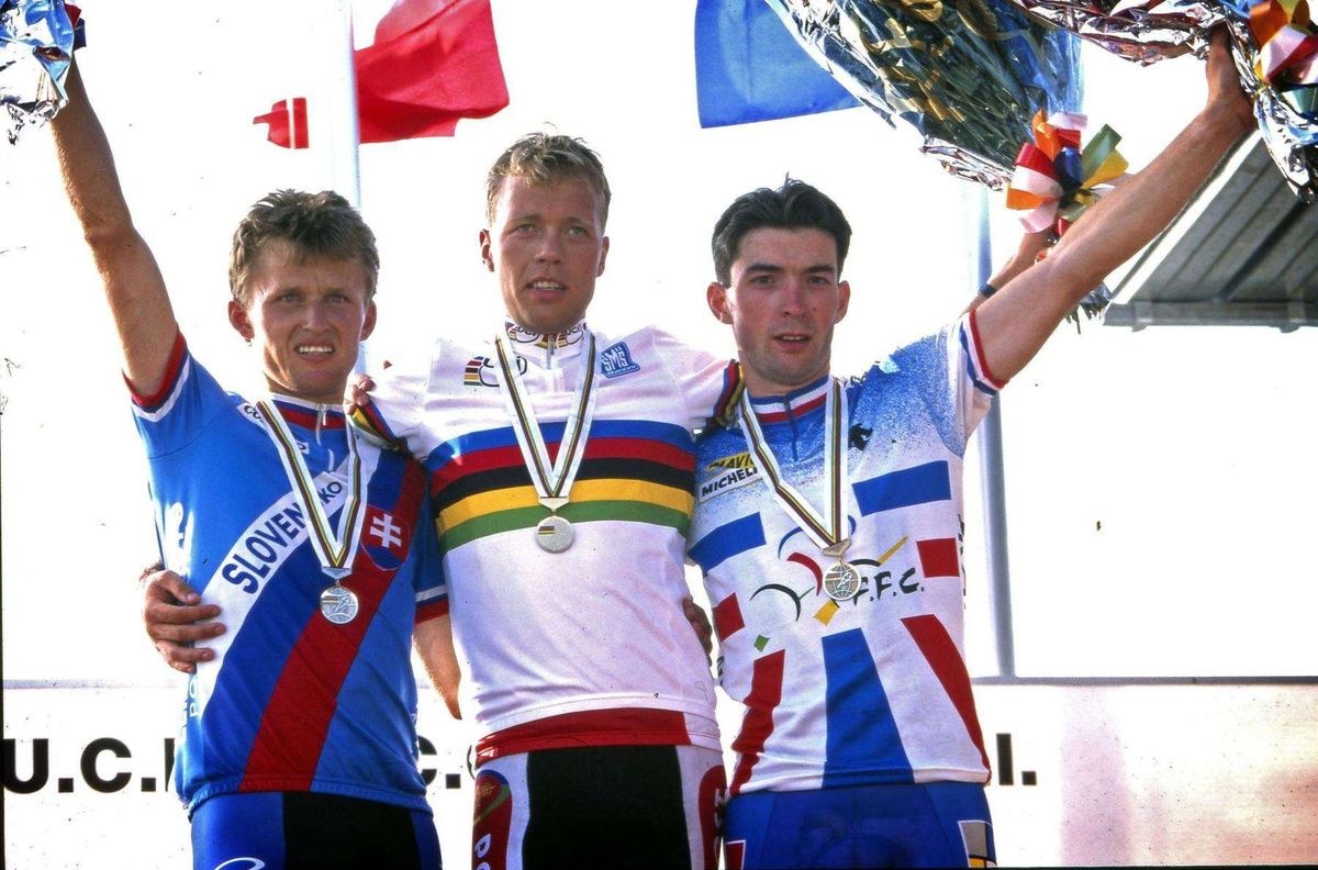 Stupeň víťazov MS 1994 v Capo d 'Orlando:...