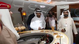 Emirates, Dubaj, lietadlo, Airbus A380-800