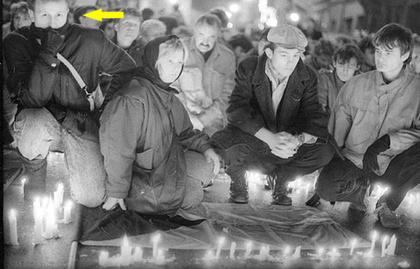 Ludvík Zifčák (žltá šípka) na Národnej triede...