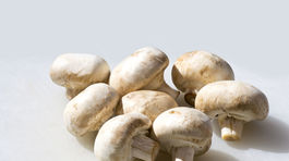 Vitamín D: V lete zo slnka, v zime zo šampiňónov