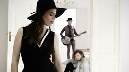 Longital a Lenka Dusilová vyrazia na spoločné miniturné