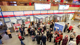 Penzisti počas vybavovania SeniorPasu kolabujú