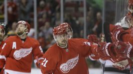 Tatar prispel gólom k víťazstvu Detroitu, Haláka vystriedali