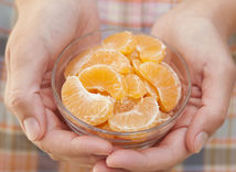 mandarinka, žena, dlaň