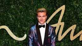 Model Lucky Blue Smith.