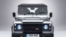 Defender kradnú ako teplé rožky. Prečo? Už sa nevyrába