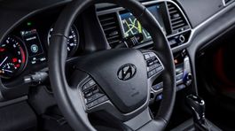 Hyundai Elantra - 2016