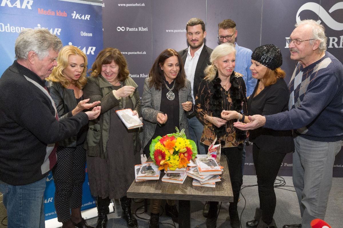 Herci pokrstili knihu o živote Juraja Slezáčka,...