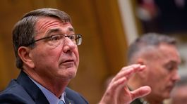 Minister obrany USA pricestoval do Iraku rokovať o boji proti IS