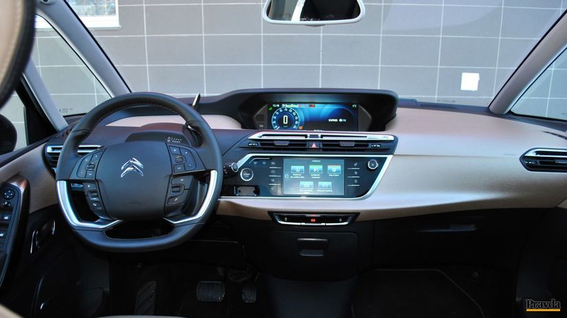 Interiér prekvapil svojim luxusom a vzdušnosťou.