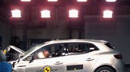 Euro NCAP: Astra a Mégane potešili. Clubman a BMW Z4 nie