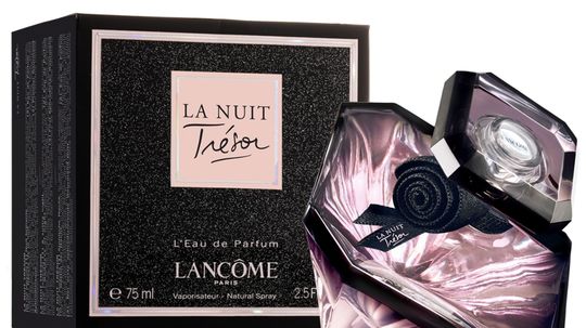 1. miesto medzi najlepšími dámskymi vôňami:...