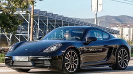 Porsche 718 - 2016