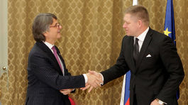 Fico: Briti posielajú národný poklad