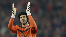 Londýnske tímy sa v útoku trápili. Leicester aj Liverpool vyhrali