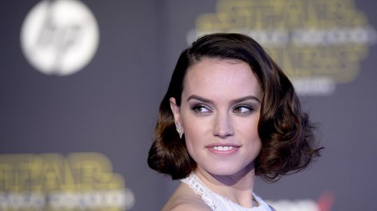 Herečka Daisy Ridley.