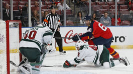 Nezničiteľný Jágr dvakrát skóroval, Hossa nebodoval