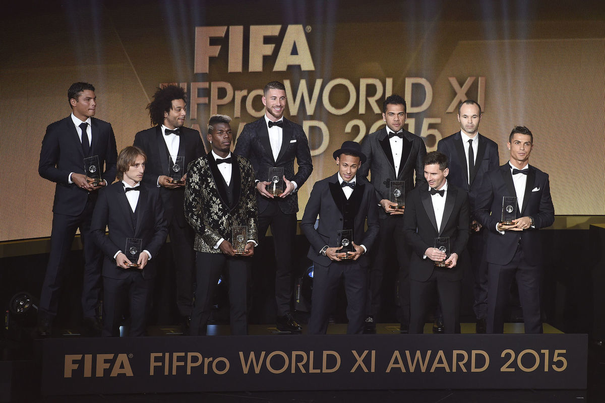 Najlepšia jedenástka podľa FIFA za rok 2015.