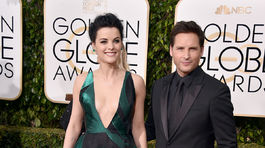 Herečka Jaimie Alexander v kreácii Genny.