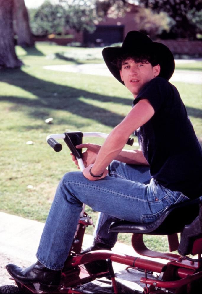 1987: Patrick Dempsey vo filme Lásku si nekúpiš.