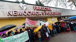 Ministerstvo zdravotníctva sťahuje sestry z ostatných nemocníc, tvrdí komora