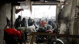 Pakistan: Samovražedný útočník zabil najmenej desať ľudí