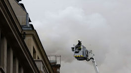 Na Jesenského ulici v Bratislave horela strecha domu