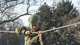 Vojenským drilom dobrovoľne prešla aj dvadsiatka žien