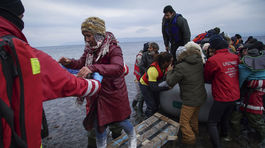Výzvy Grécku na lepšiu ochranu hranice ignorujú realitu na mori