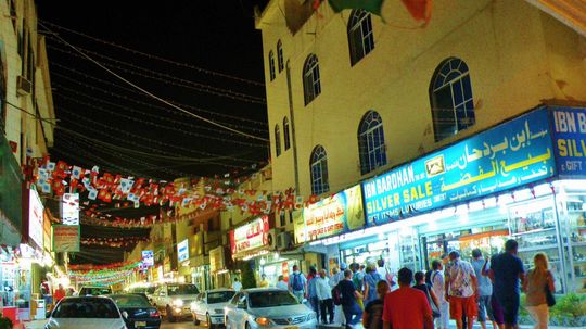 V Zlatej uličke v Salalahe predávajú aj...