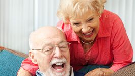 Vyhlásili súťaž pre ochrancov seniorov