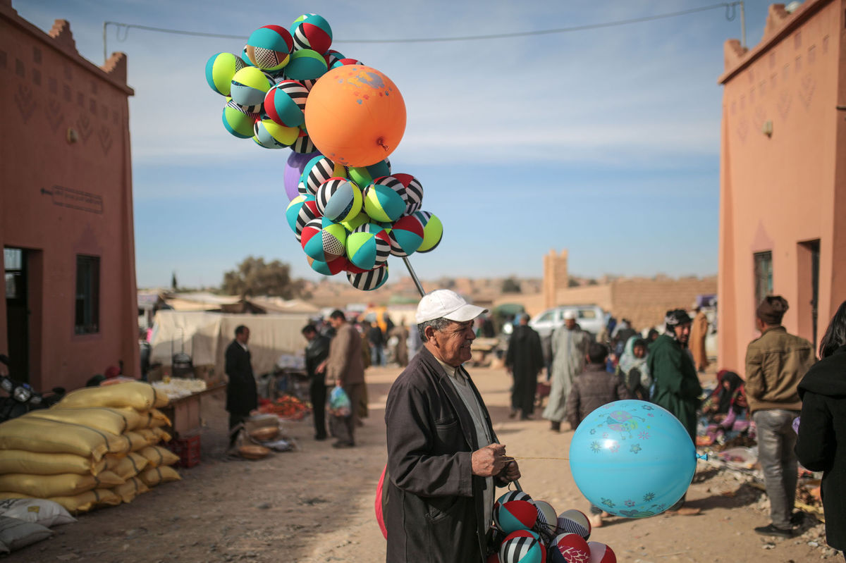 Maroko, balóny, predavač pouličný,