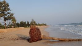 Srí Lanka, pláž, more, exotika, svätyňa, rybári