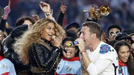 Beyonce a spevák Chris Martin z Coldplay