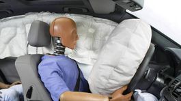 S airbagmi má problém nielen Takata. Zvoláva aj Continental 