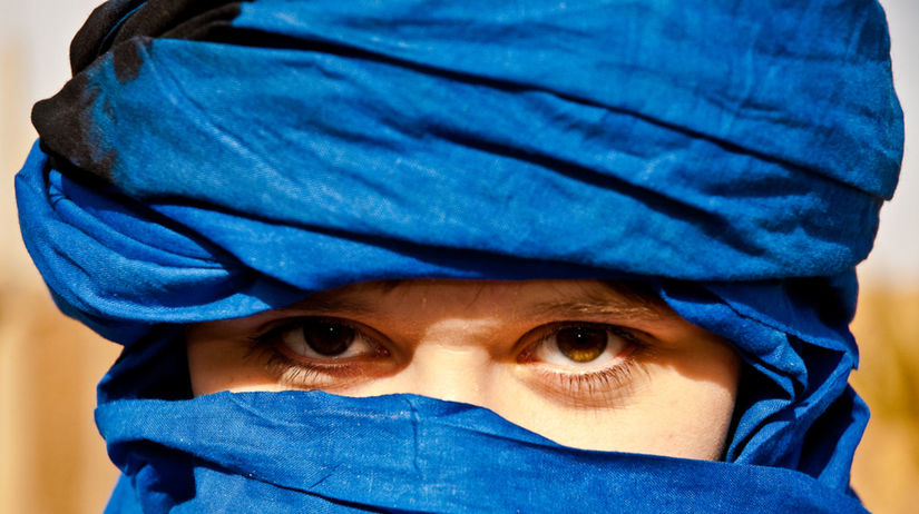 šatka, zahalená žena, tuaregské ženy, púšť