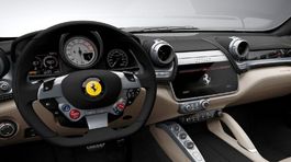 Ferrari GTC4 Lusso - 2017