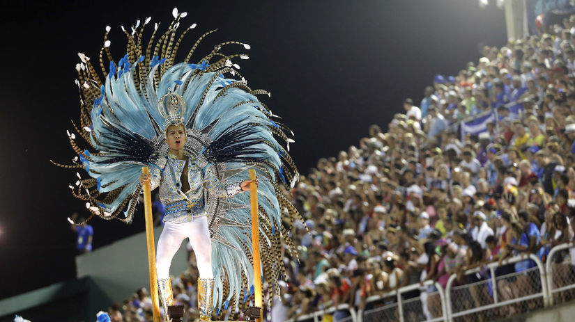 Škola samby Portela na Sambodrome v Riu.