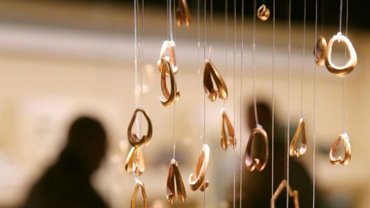 Ozdoby z Barčianskeho zlatého pokladu.