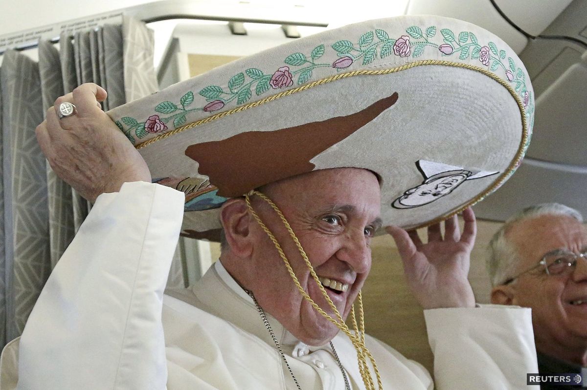 pápež František, sombrero, Mexiko,