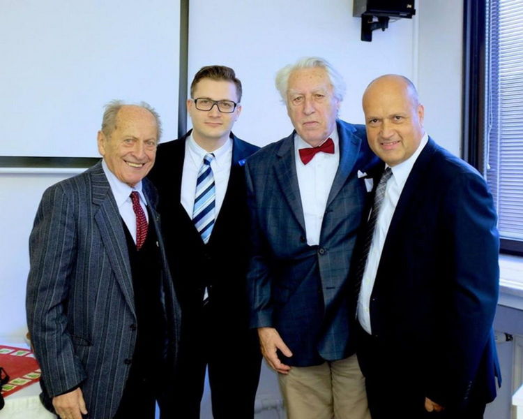 Zľava: prof. Čech, prim. Dosedla, prof....