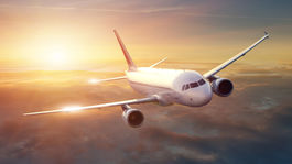 Šesť bizarných dôvodov, pre ktoré sa museli lietadlá v polceste otočiť a vrátiť