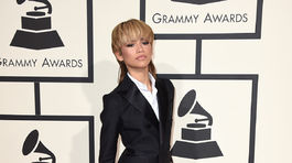 Speváčka a herečka Zendaya sa objavila v kostýme DSquared2.