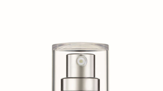 Omladzujúce sérum ANew Essentials od Avon. 