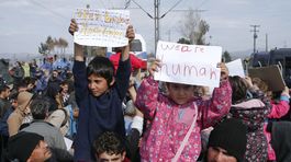 Rakúsky kandidát na prezidenta chce finančne sankcionovať štáty nesolidárne s utečencami