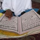 korán, kniha, islam, moslimka, Afganistan,