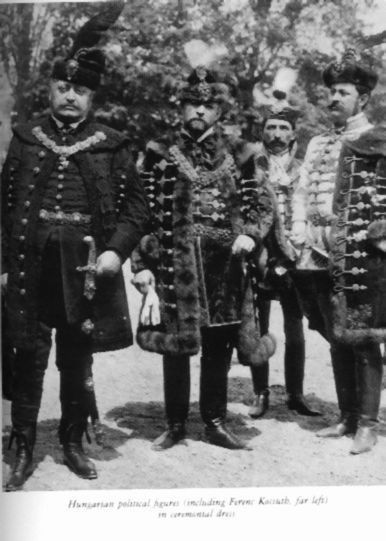 Maďarskí šľachtici v roku 1892. Celkom vľavo...