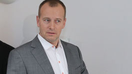 Marček vyzýva Kollára zastaviť ohováračskú kampaň v hnutí