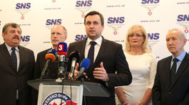 Vysmievaná SNS je zrazu pre pravicu nevesta